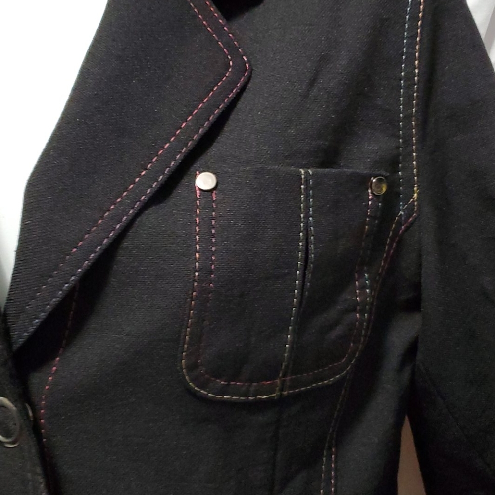 Cute Jacket - Picture 2 of 6
